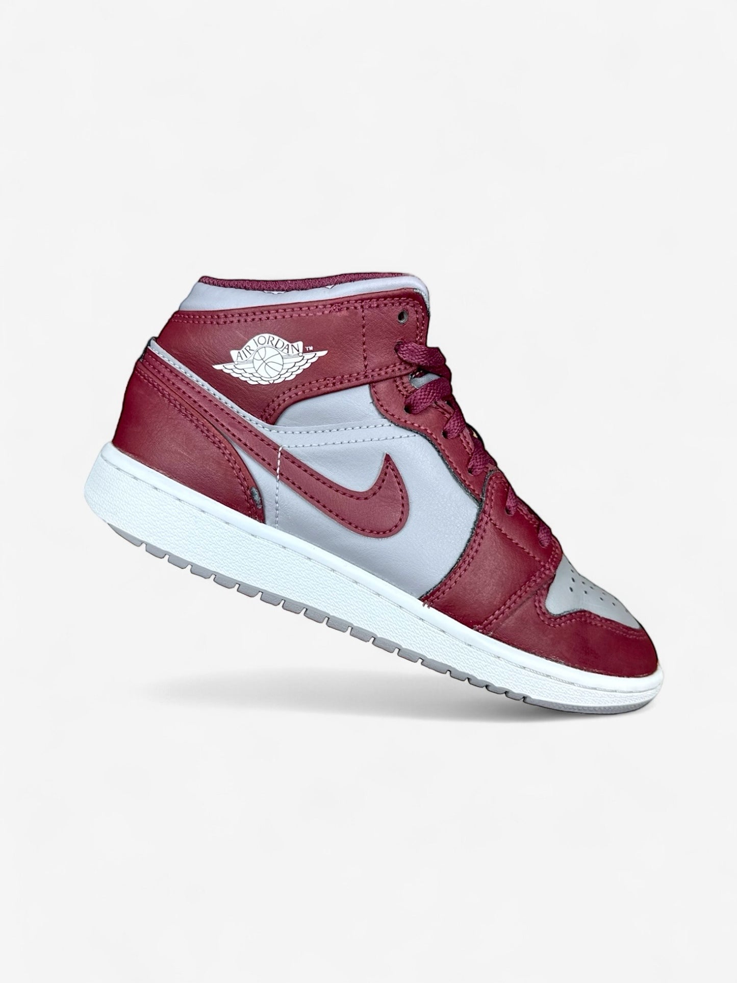 Nike Air Jordan 1 Mid (36.5)