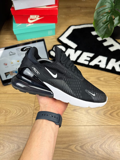 Nike Air Max 270 (42.5)