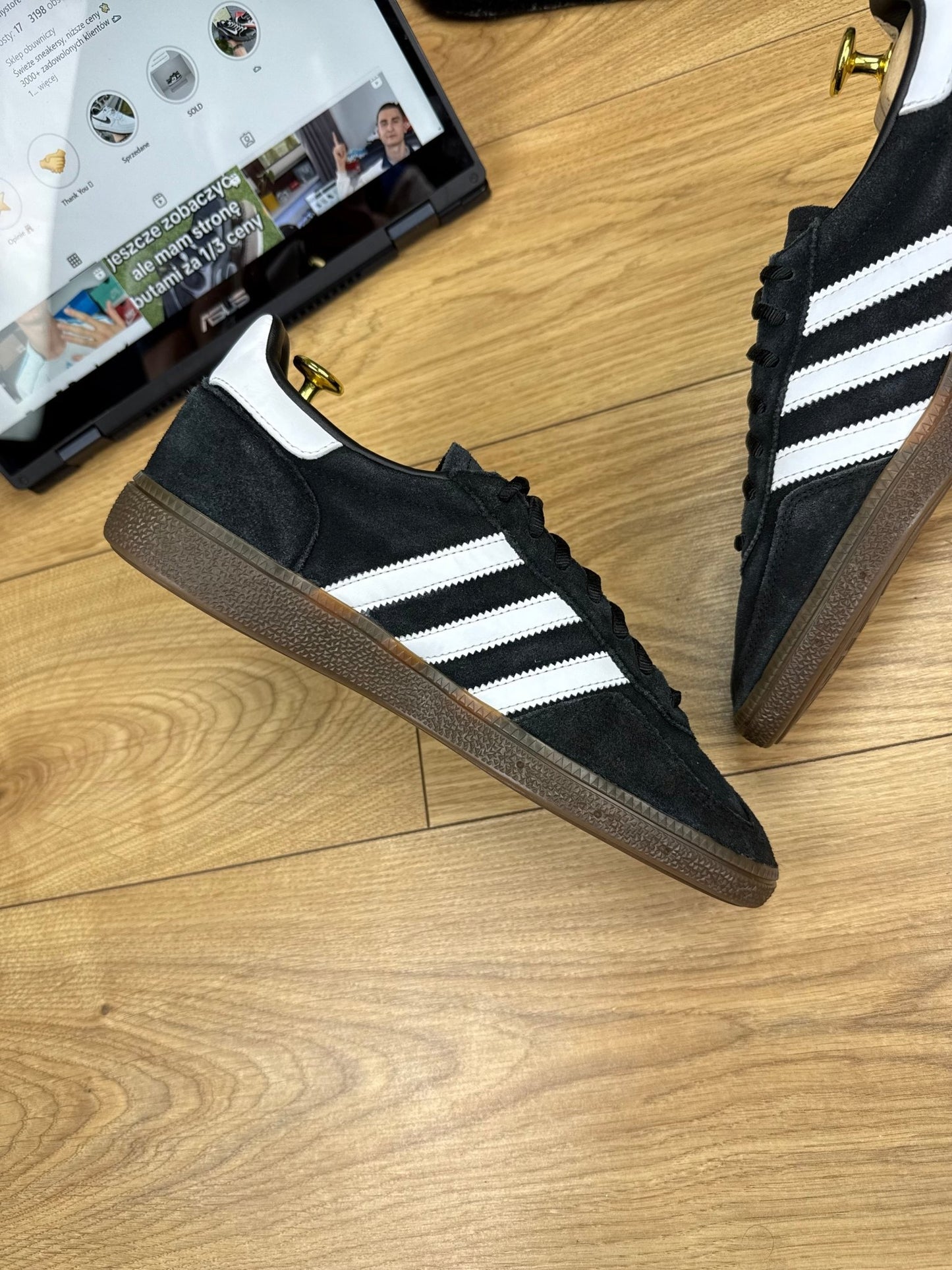 Adidas Spezial (42 2/3)