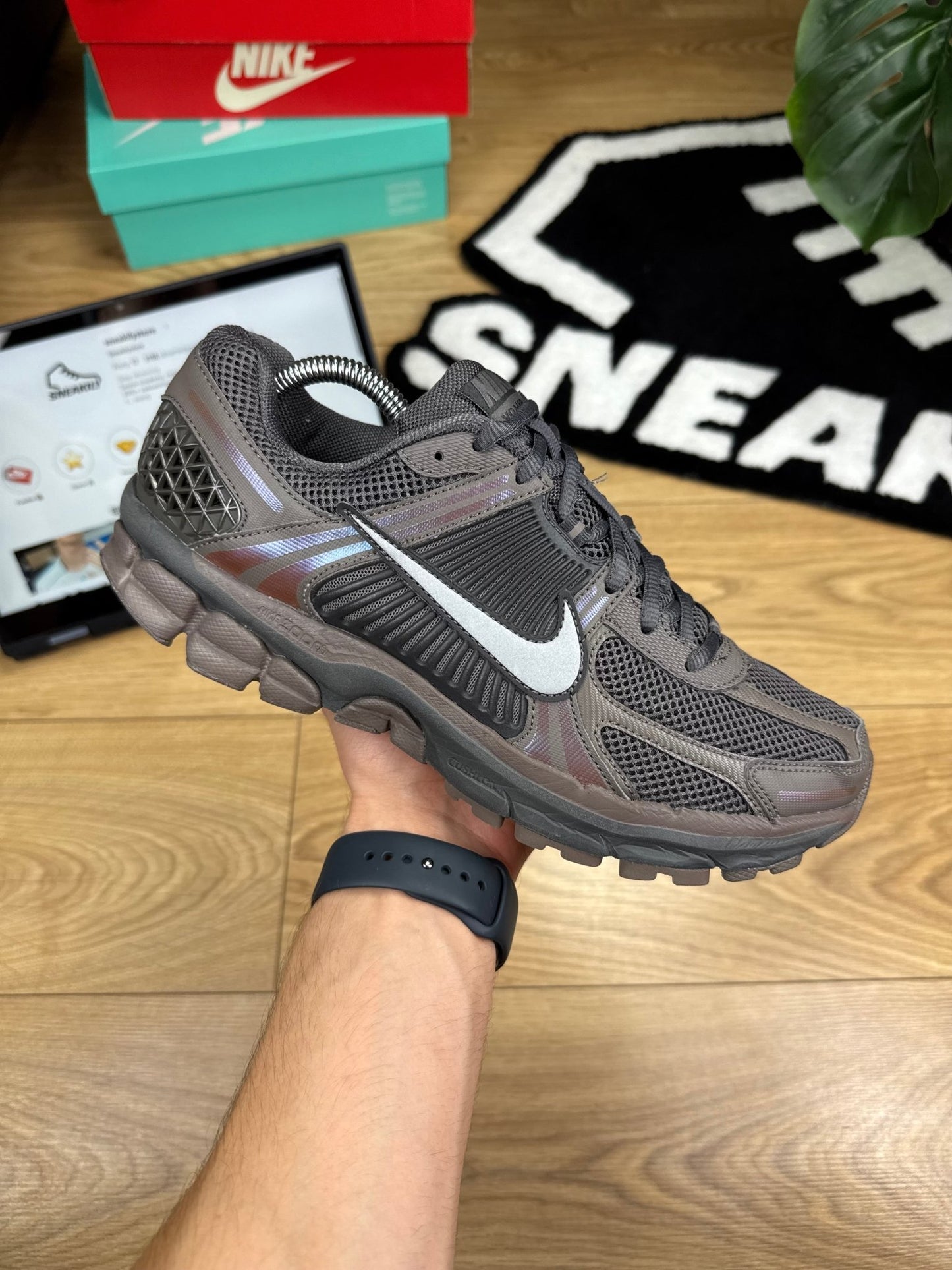 Nike Vomero 5 (43)