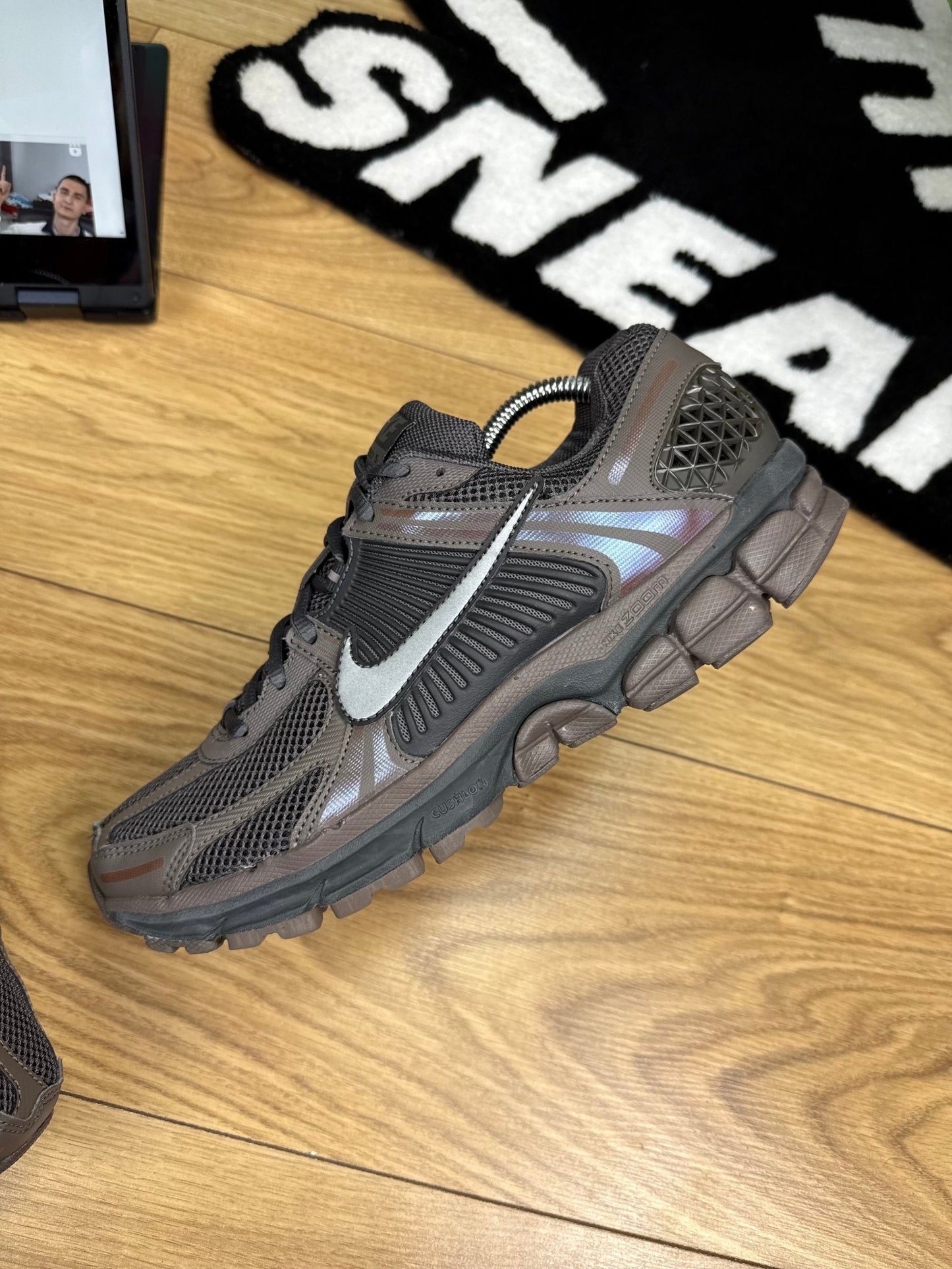 Nike Vomero 5 (43)