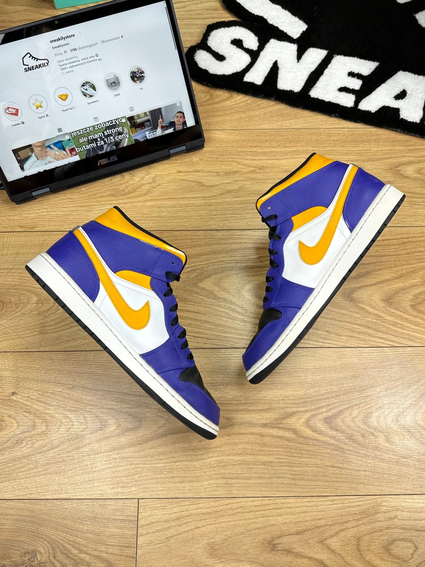 Nike Air Jordan 1 Mid (45.5)