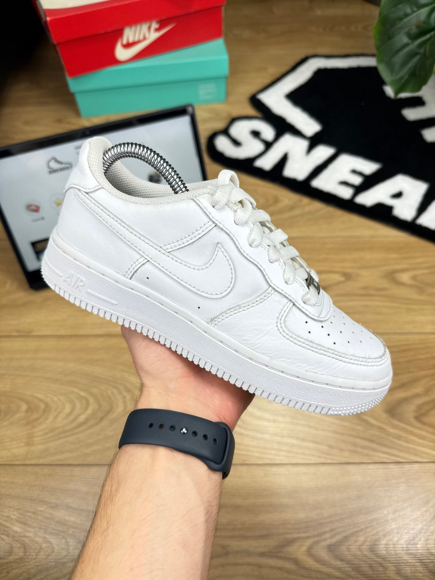 Nike Air Force 1 Low (36.5)