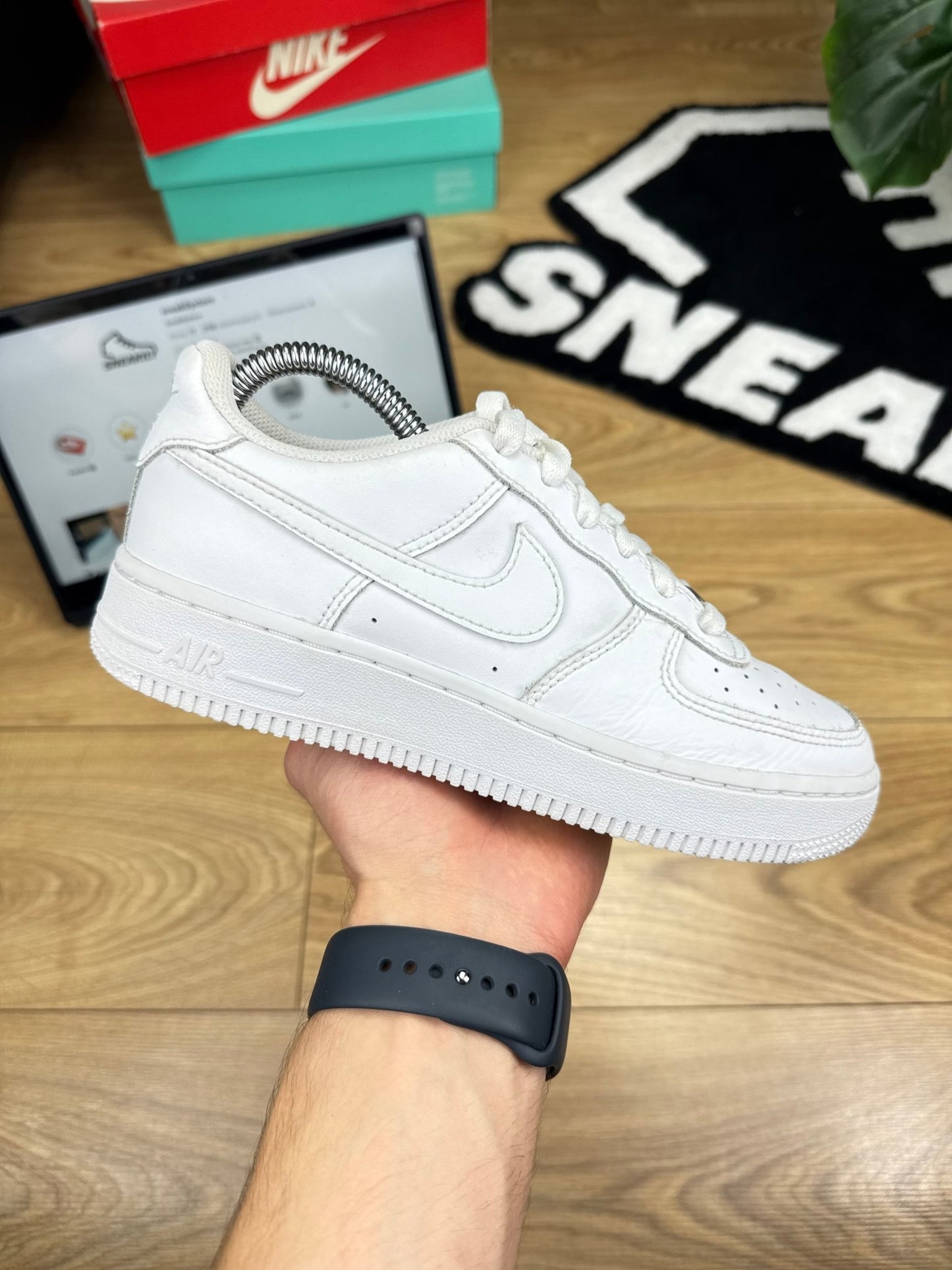 Nike Air Force 1 Low (36.5)