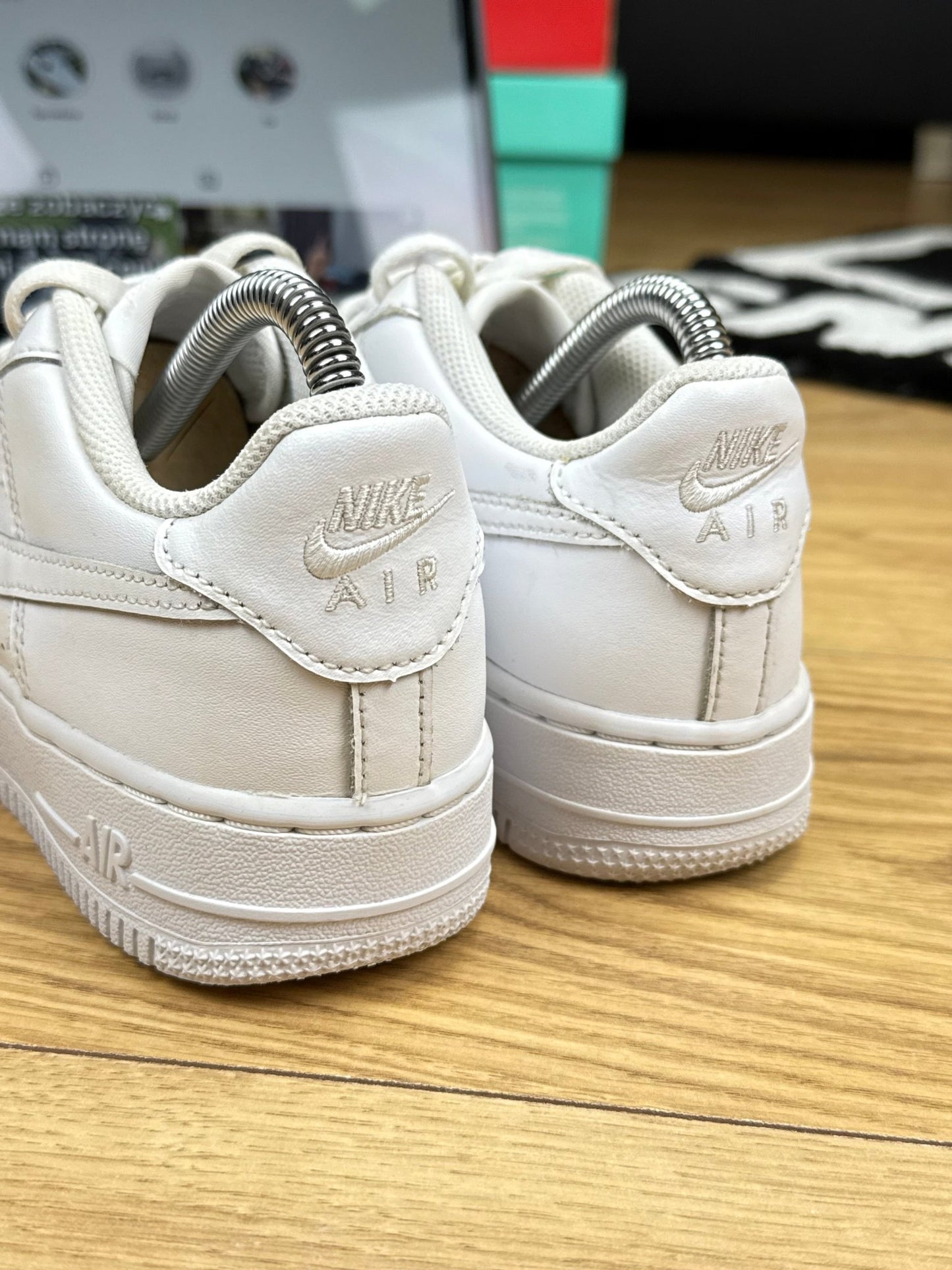 Nike Air Force 1 Low (36.5)