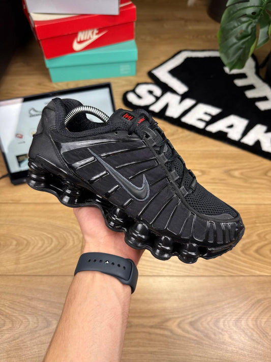 Nike Shox TL (40)