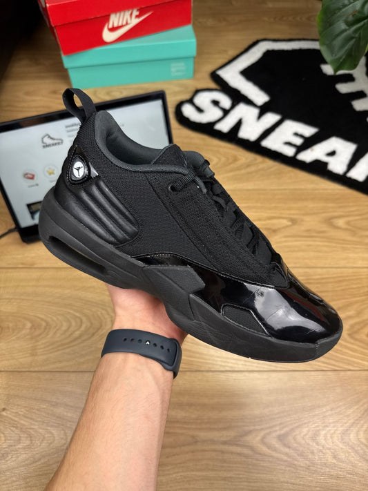 Nike Air Jordan Max Aura 6 (45)