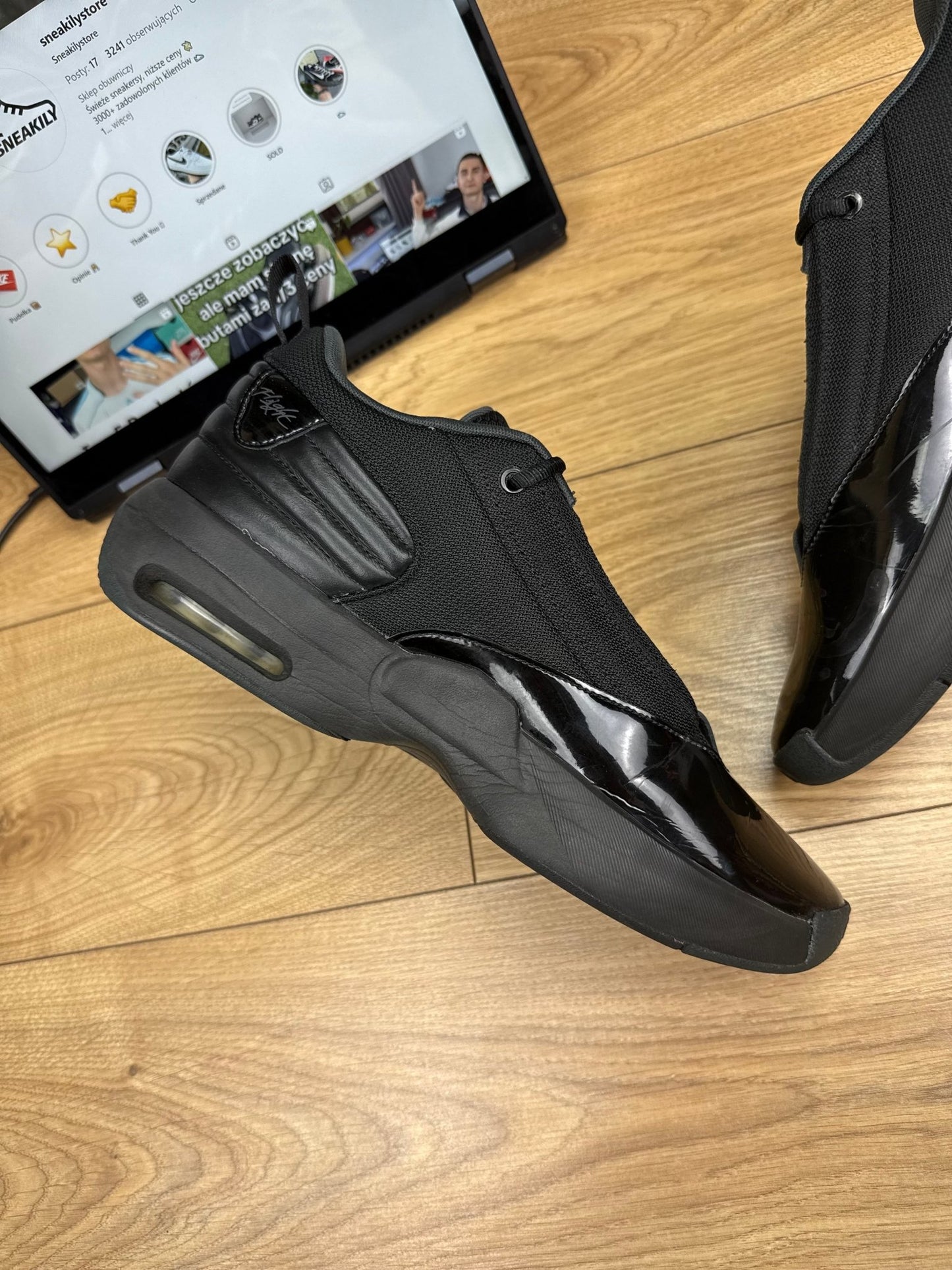 Nike Air Jordan Max Aura 6 (45)