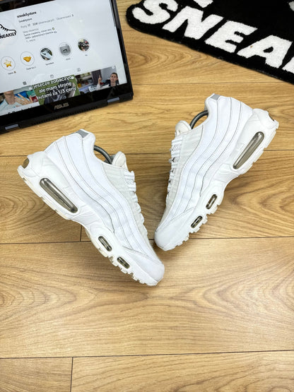 Nike Air Max 95 (42.5)