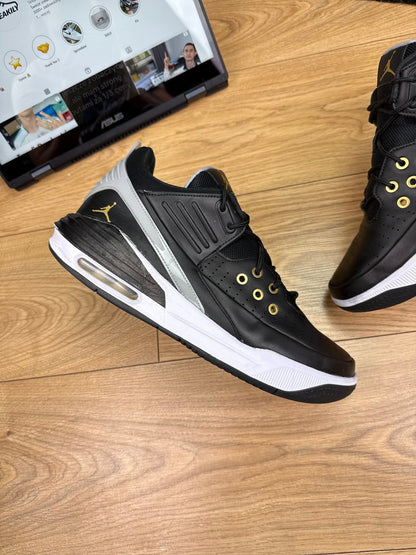 Nike Air Jordan Max Aura 5 (45)