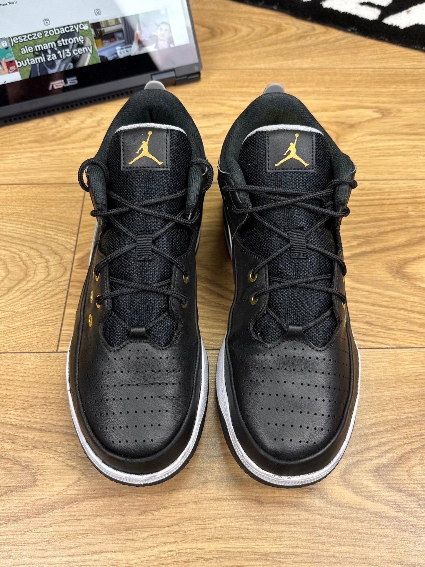 Nike Air Jordan Max Aura 5 (45)