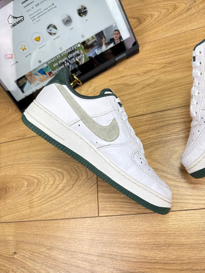 Nike Air Force 1 Low (40)