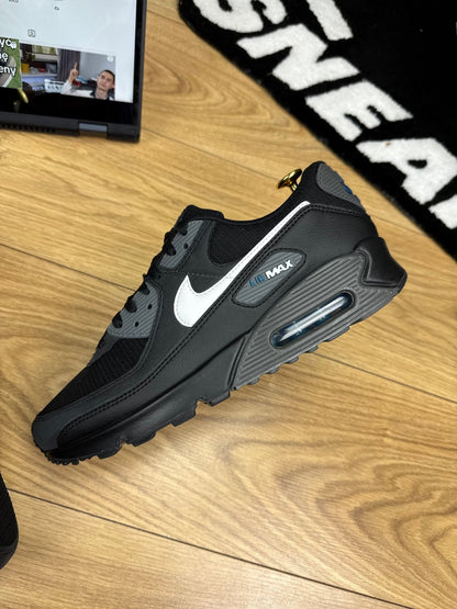 Nike Air Max 90 (44)