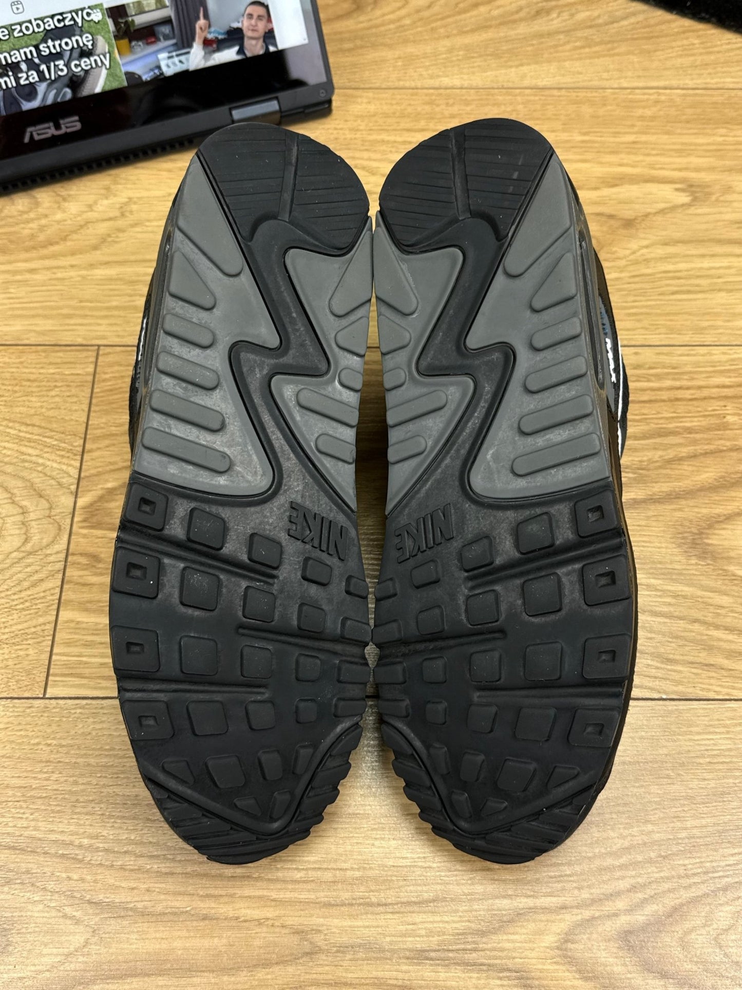 Nike Air Max 90 (44)