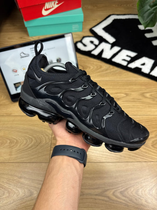 Nike Air Vapormax Plus (43)
