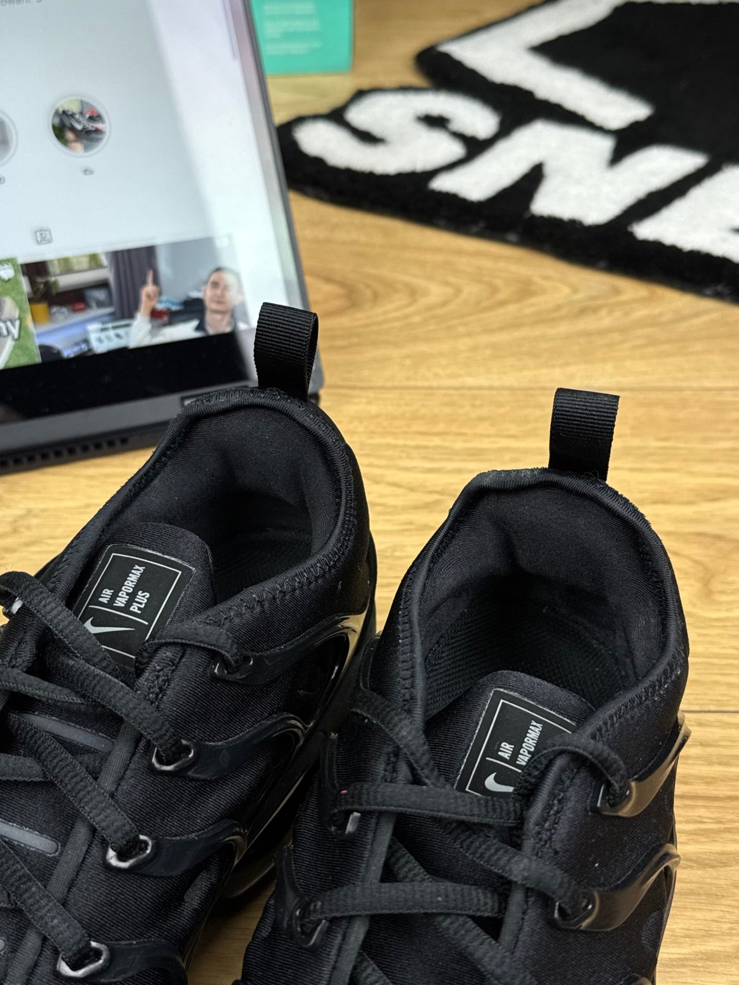 Nike Air Vapormax Plus (43)