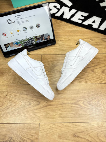 Nike Air Force 1 Low (40)