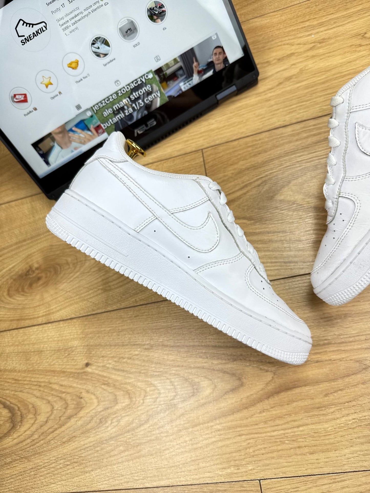 Nike Air Force 1 Low (40)