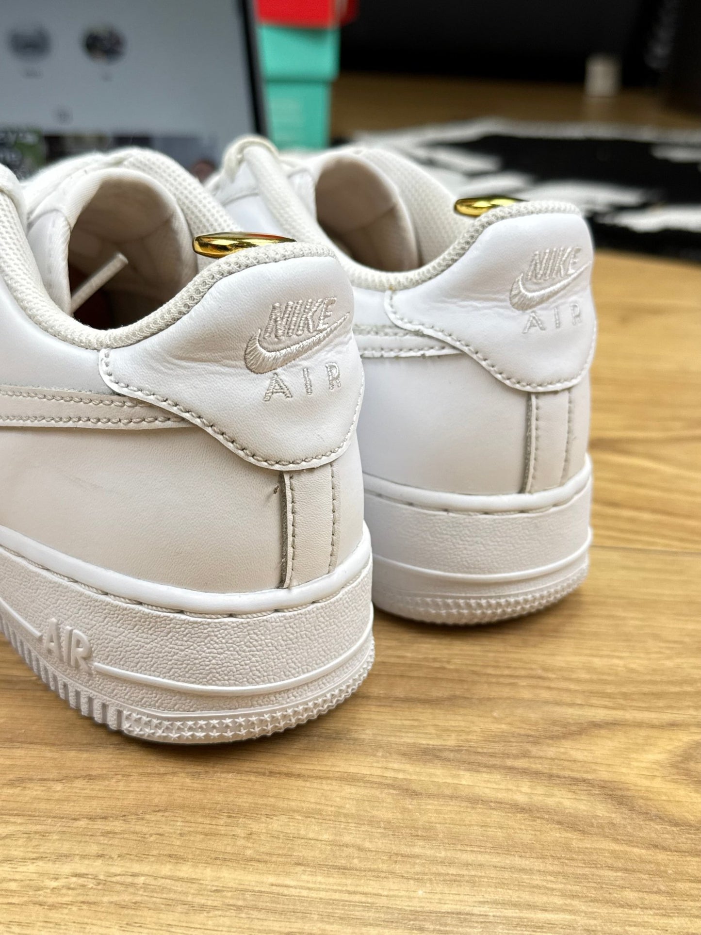 Nike Air Force 1 Low (40)