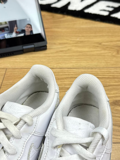 Nike Air Force 1 Low (40)