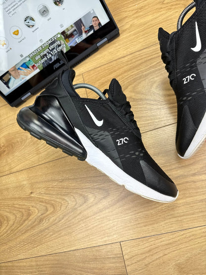 Nike Air Max 270 (42.5)