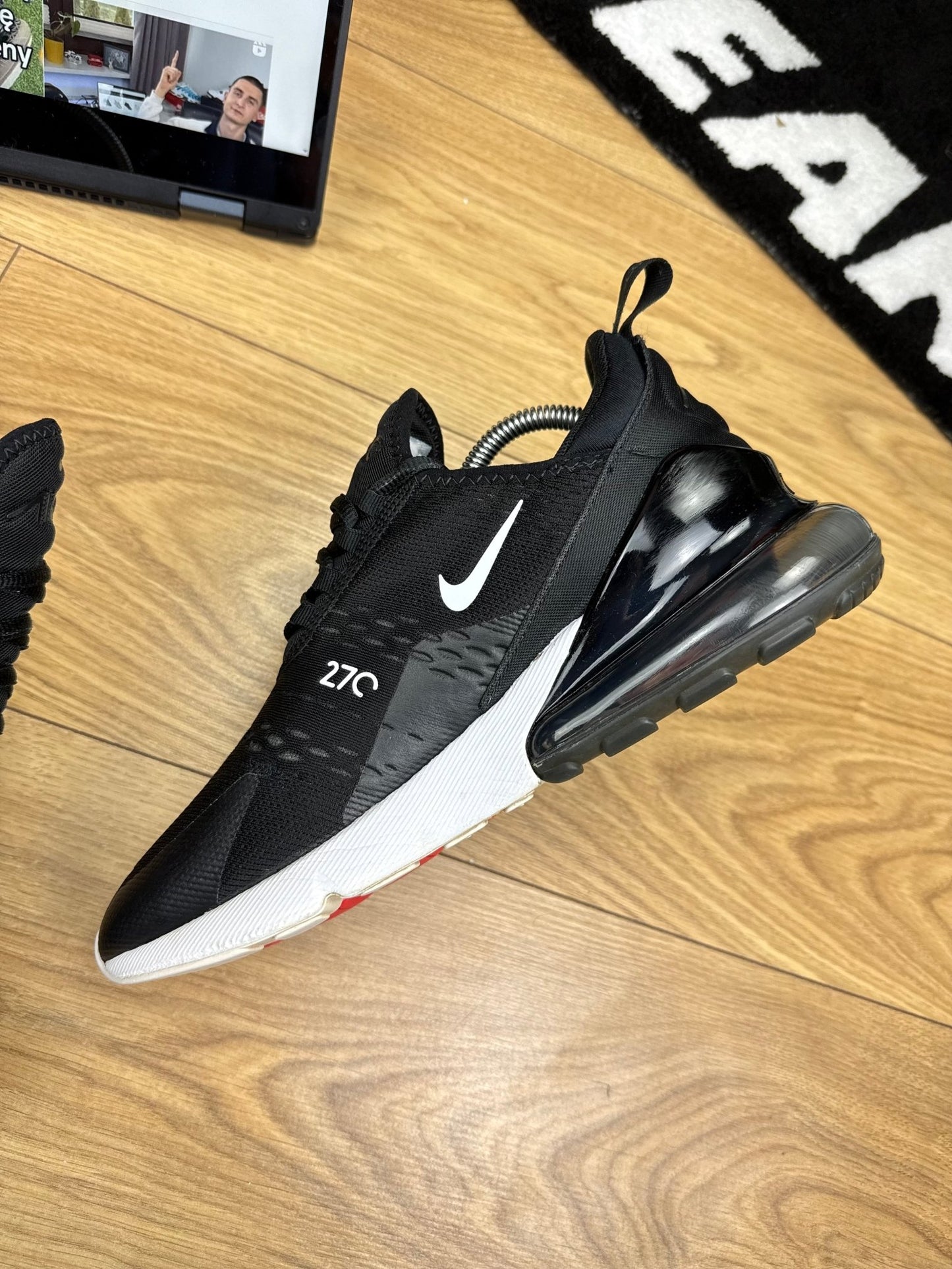 Nike Air Max 270 (42.5)