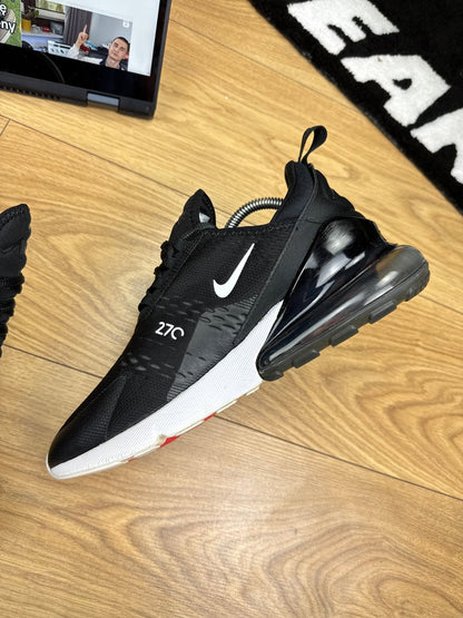 Nike Air Max 270 (42.5)