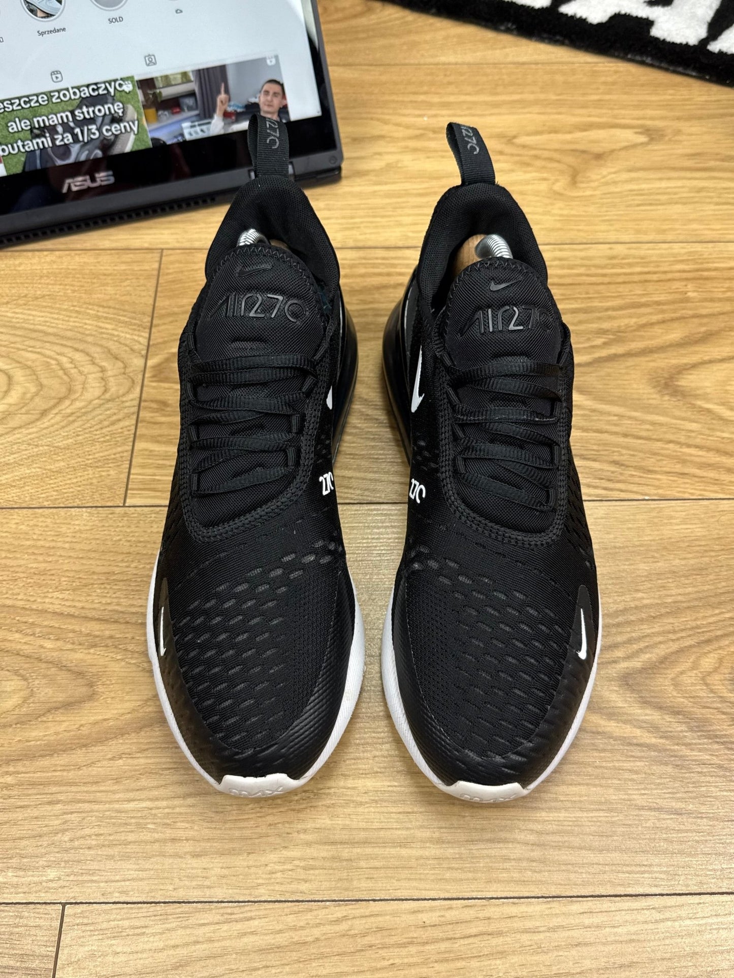 Nike Air Max 270 (42.5)