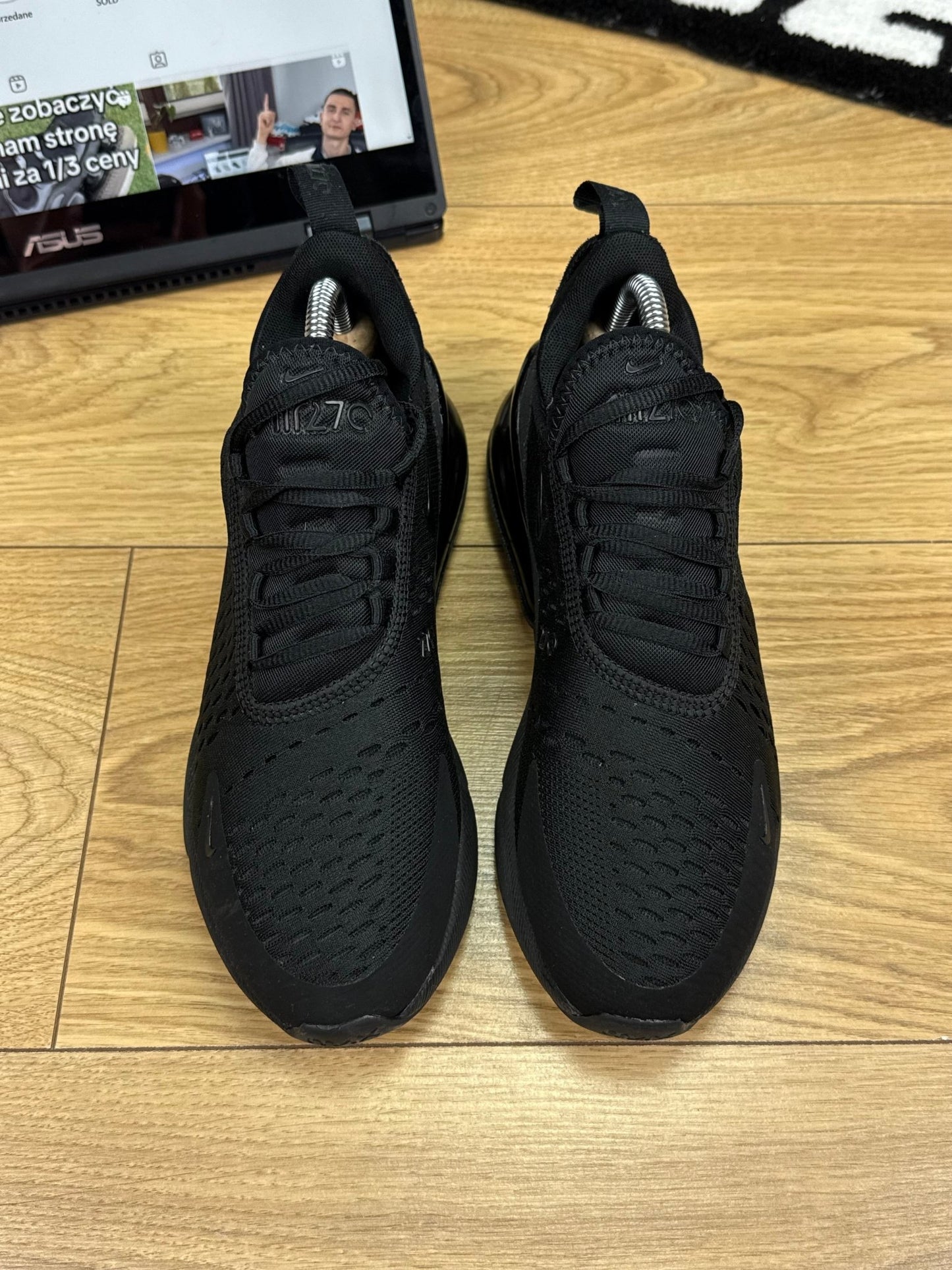 Nike Air Max 270 (38.5)