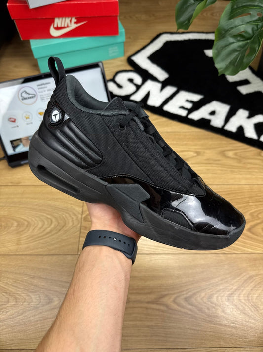 Nike Air Jordan Max Aura 6 (46)