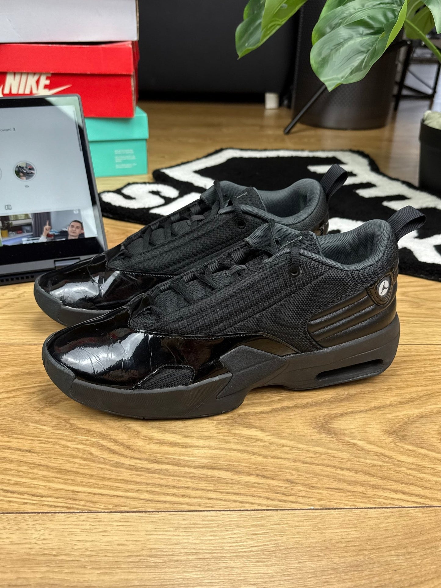 Nike Air Jordan Max Aura 6 (46)