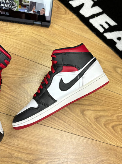 Nike Air Jordan 1 Mid (42)