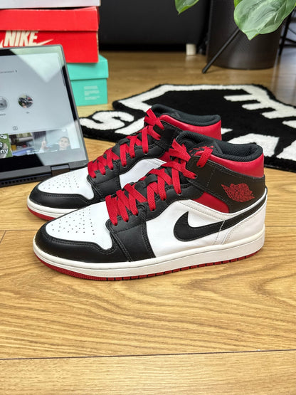 Nike Air Jordan 1 Mid (42)