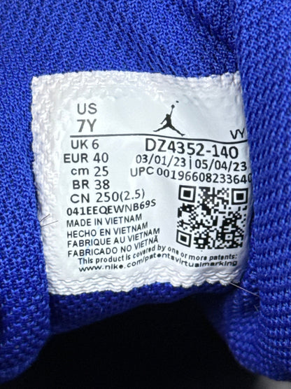 Nike Air Jordan Max Aura 5 (40)