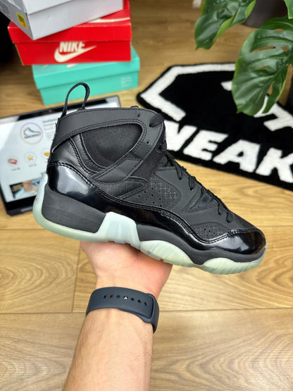 Nike Air Jordan Jumpman Two Trey (40)