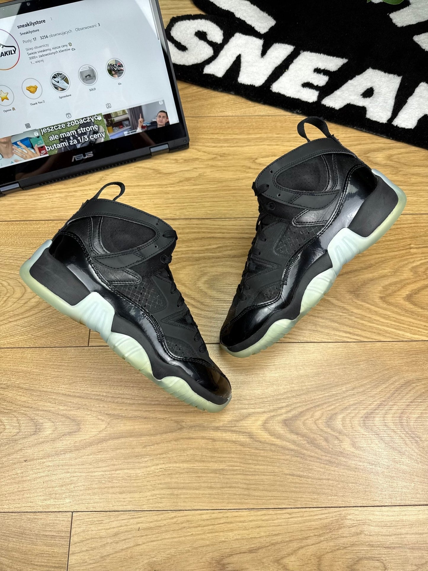 Nike Air Jordan Jumpman Two Trey (40)