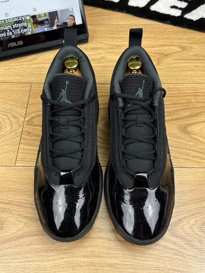 Jordan Max Aura 6 Black Anthracite — buty sportowe męskie w bardzo dobrym stanie rozmiar 44, widok z tyłu