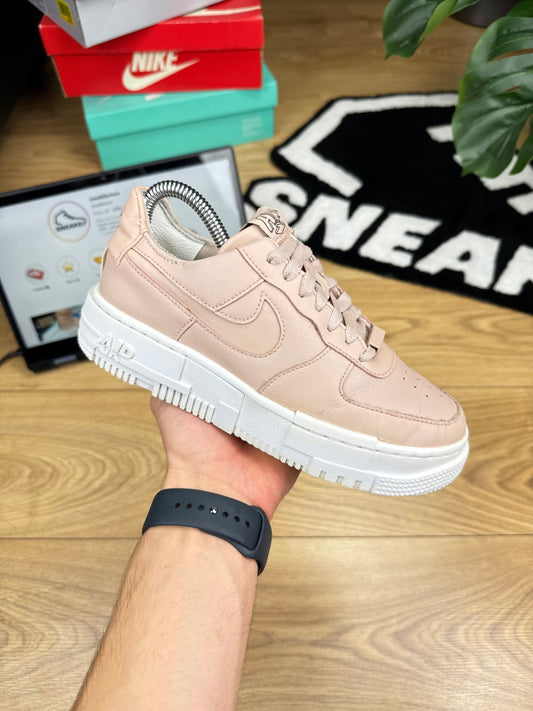 Nike Air Force 1 Pixel (36.5)