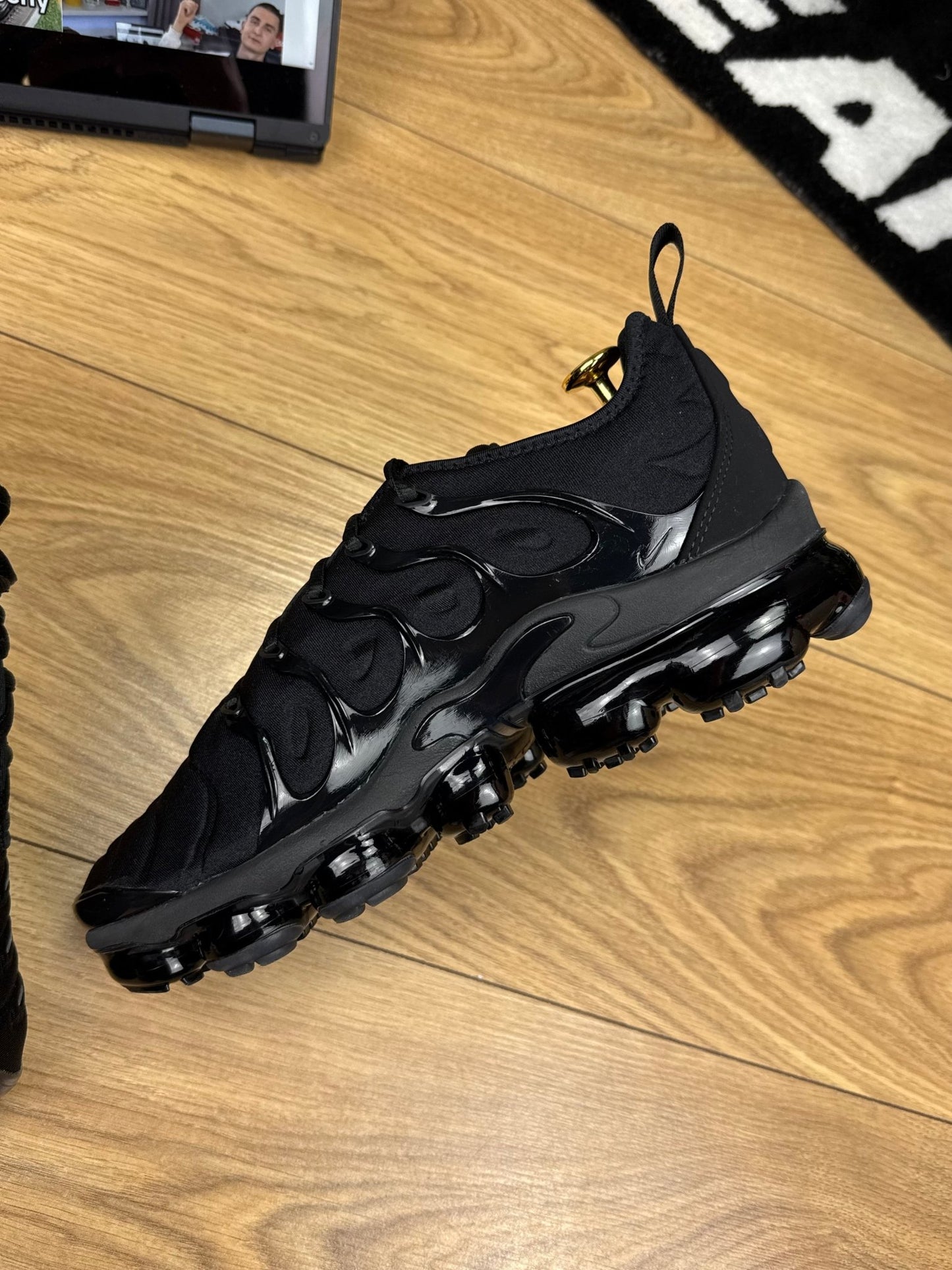 Nike Air Vapormax Plus (41)