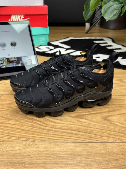 Nike Air Vapormax Plus (41)