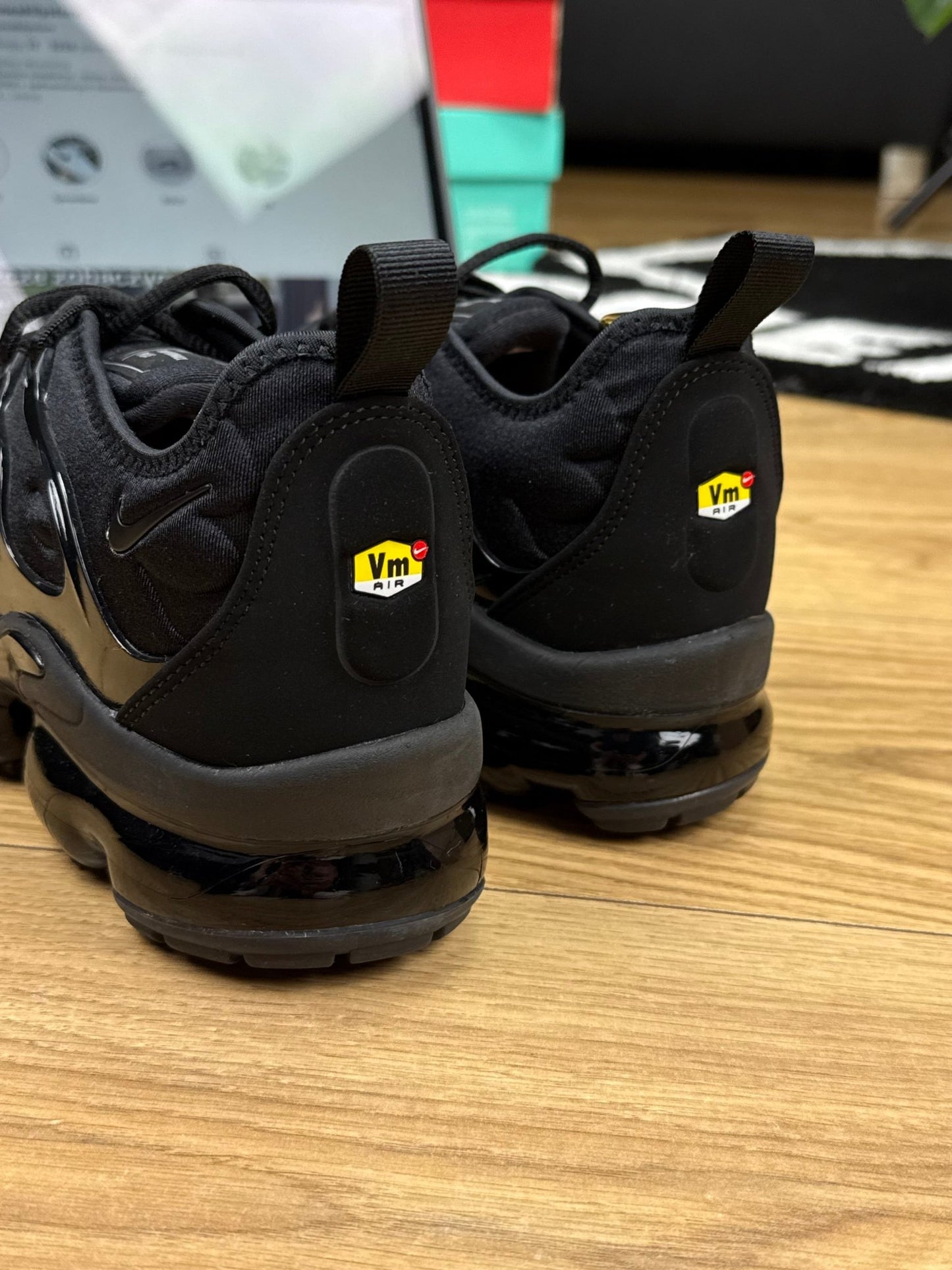 Nike Air Vapormax Plus (41)