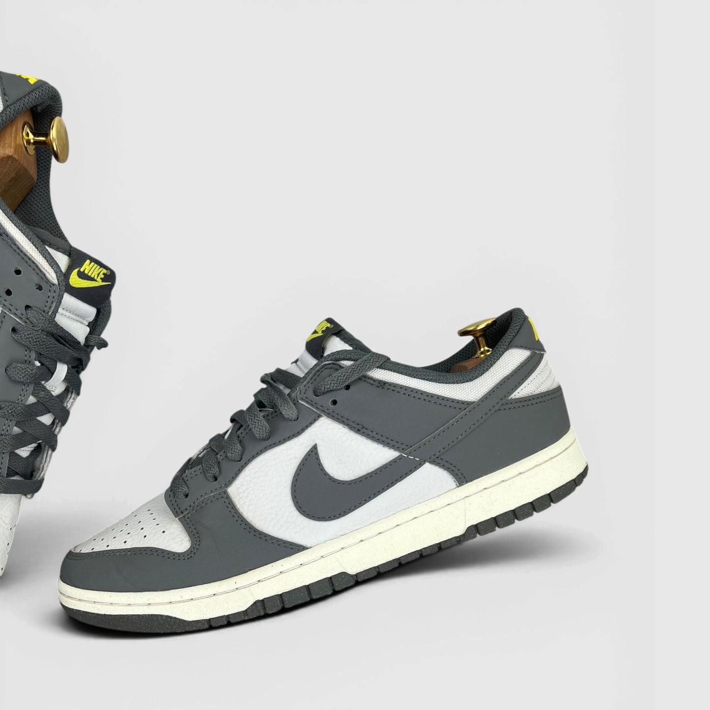 Nike Dunk Low — buty sportowe męskie w bardzo dobrym stanie rozmiar 45, zewnętrzny panel lewego buta