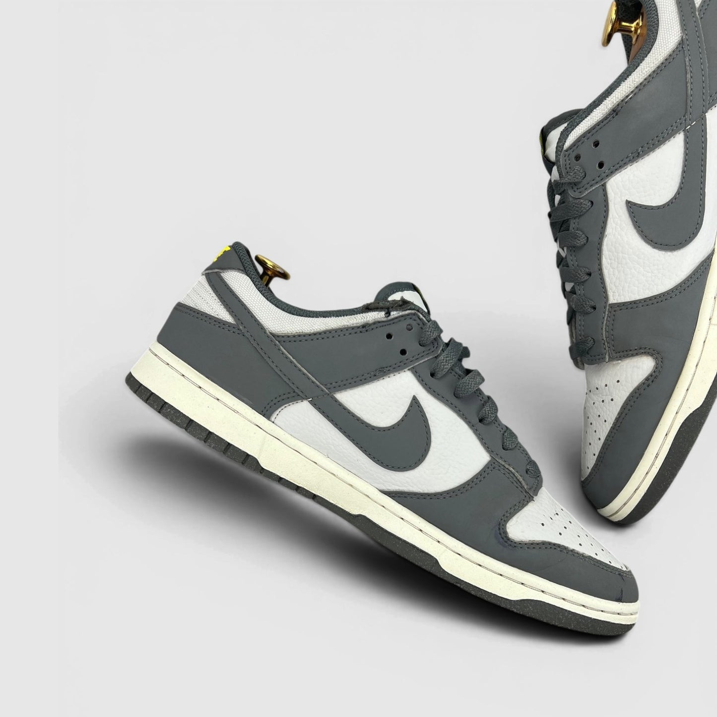 Nike Dunk Low — buty sportowe męskie w bardzo dobrym stanie rozmiar 45, wewnętrzny panel lewego buta
