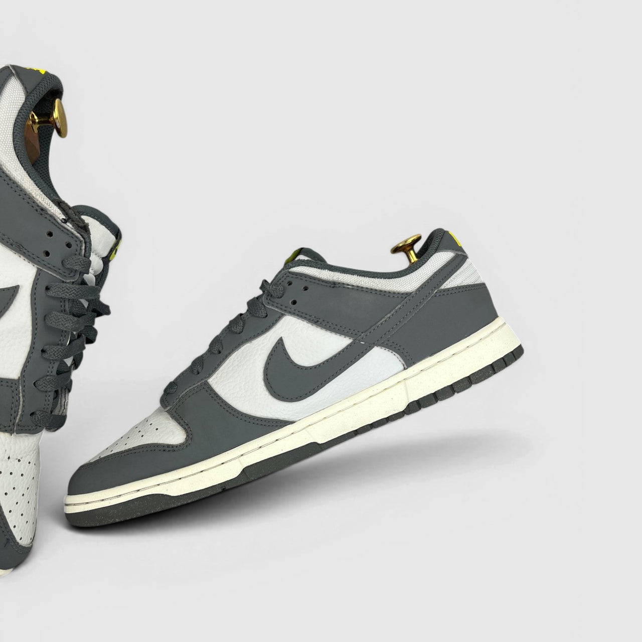 Nike Dunk Low — buty sportowe męskie w bardzo dobrym stanie rozmiar 45, wewnętrzny panel prawego buta