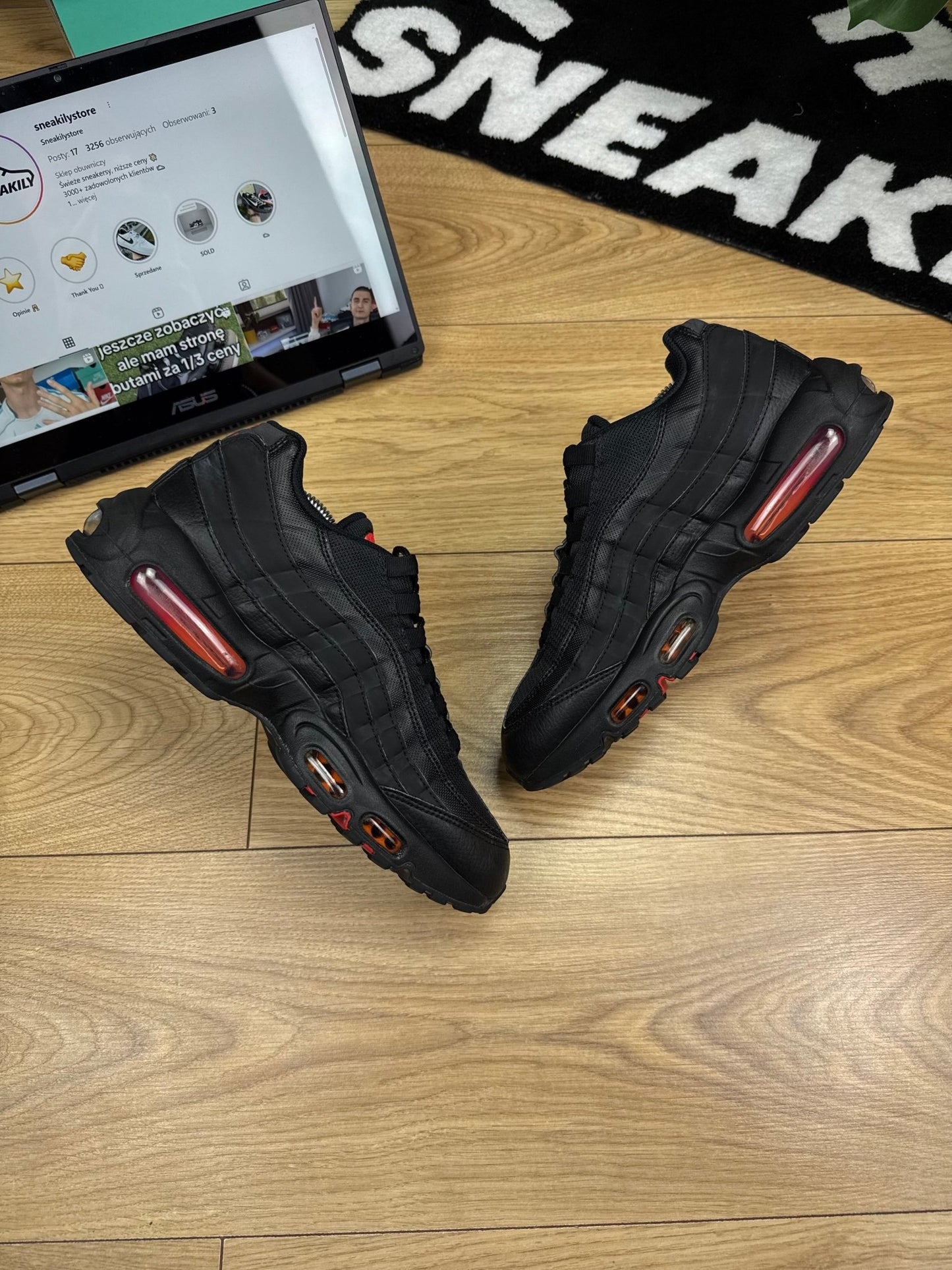 Nike Air Max 95 (42)