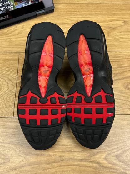 Nike Air Max 95 (42)