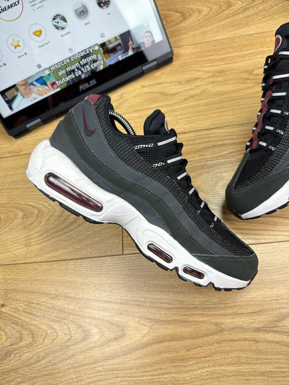 Nike Air Max 95 (43)