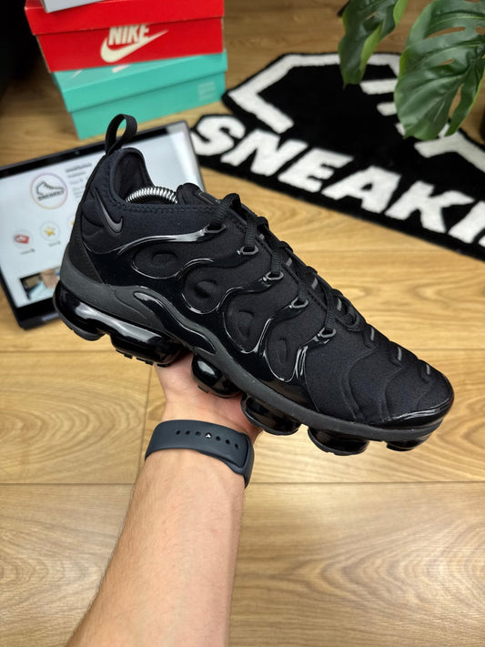 Nike Air Vapormax Plus (44)