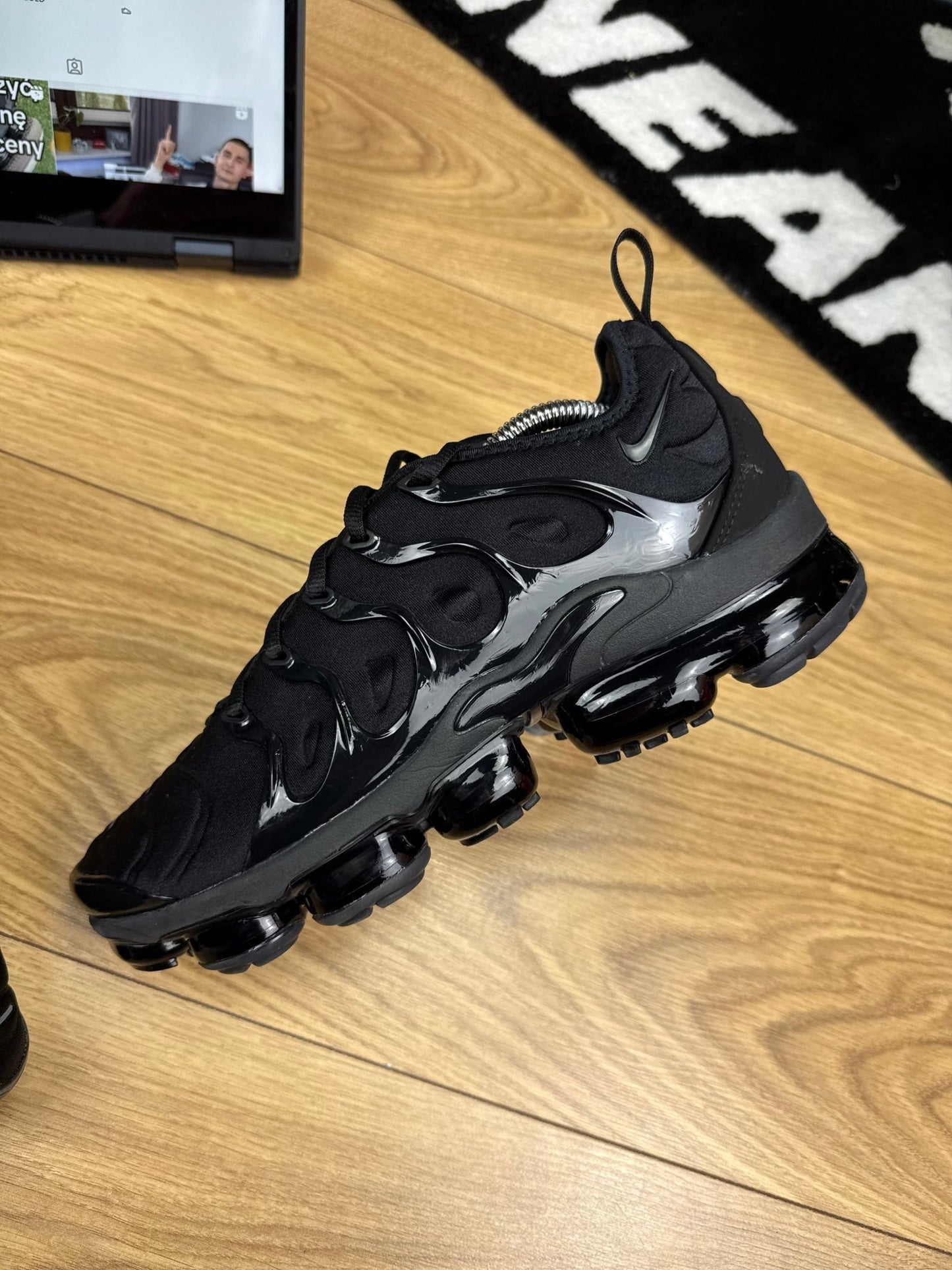 Nike Air Vapormax Plus (44)