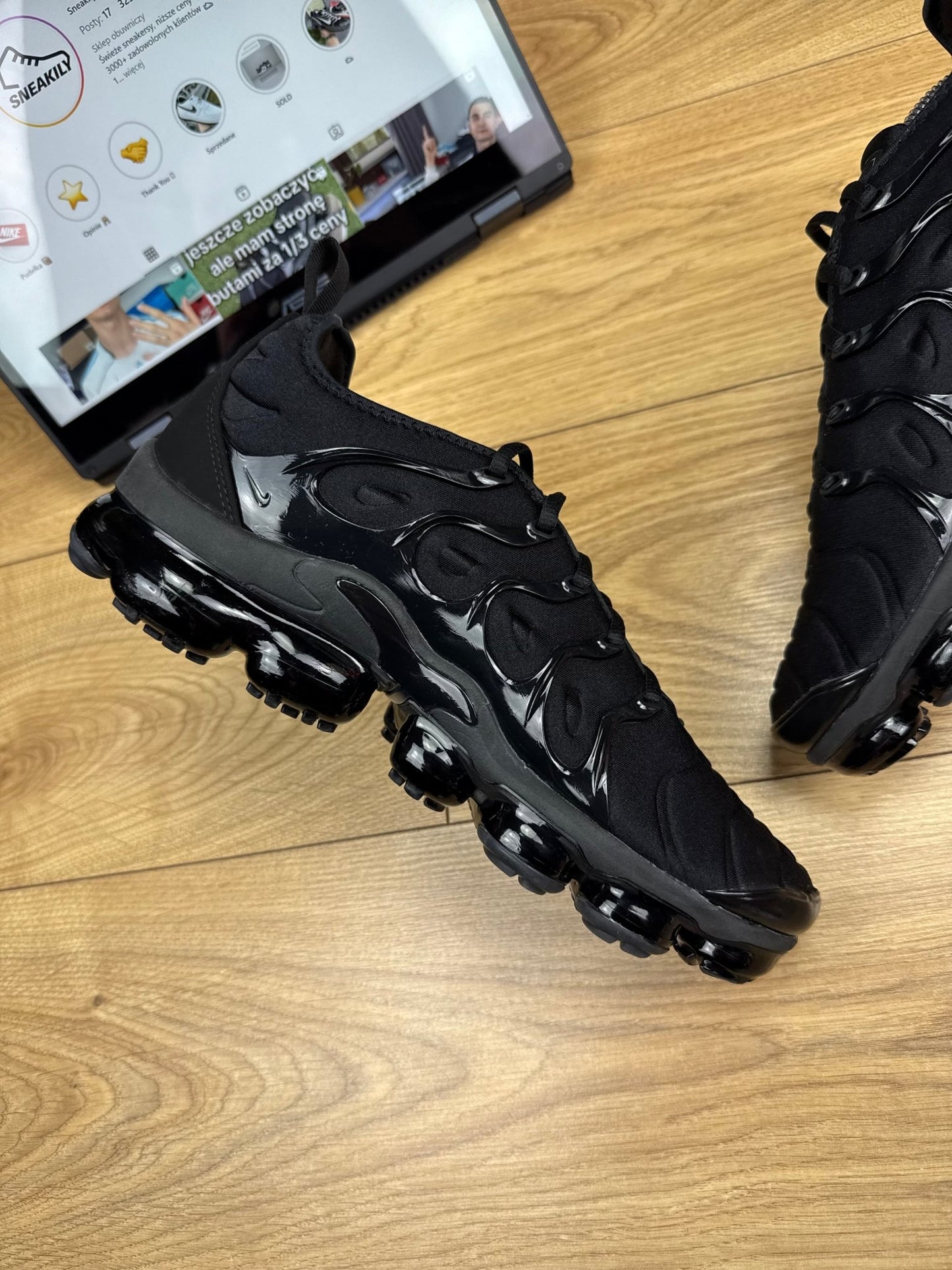 Nike Air Vapormax Plus (44)